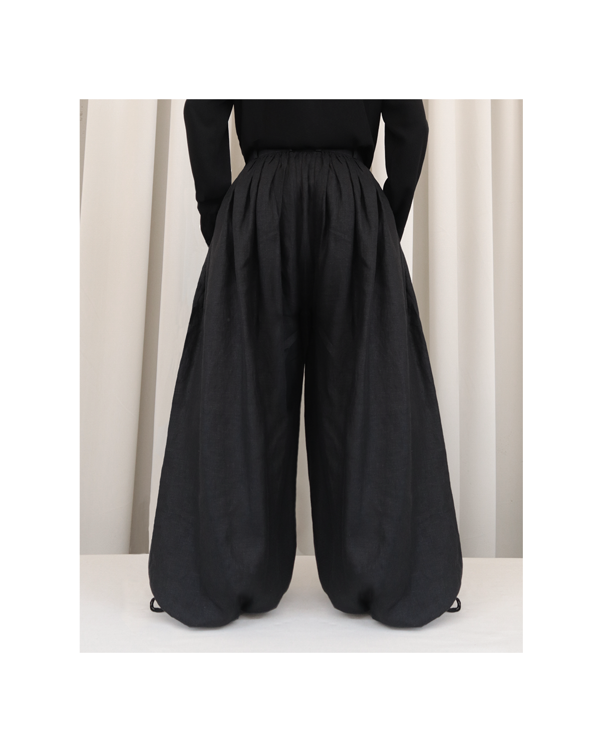 CONNADE_ECOM_SS25_TROUSERS_NIMBI_TROUSER_05