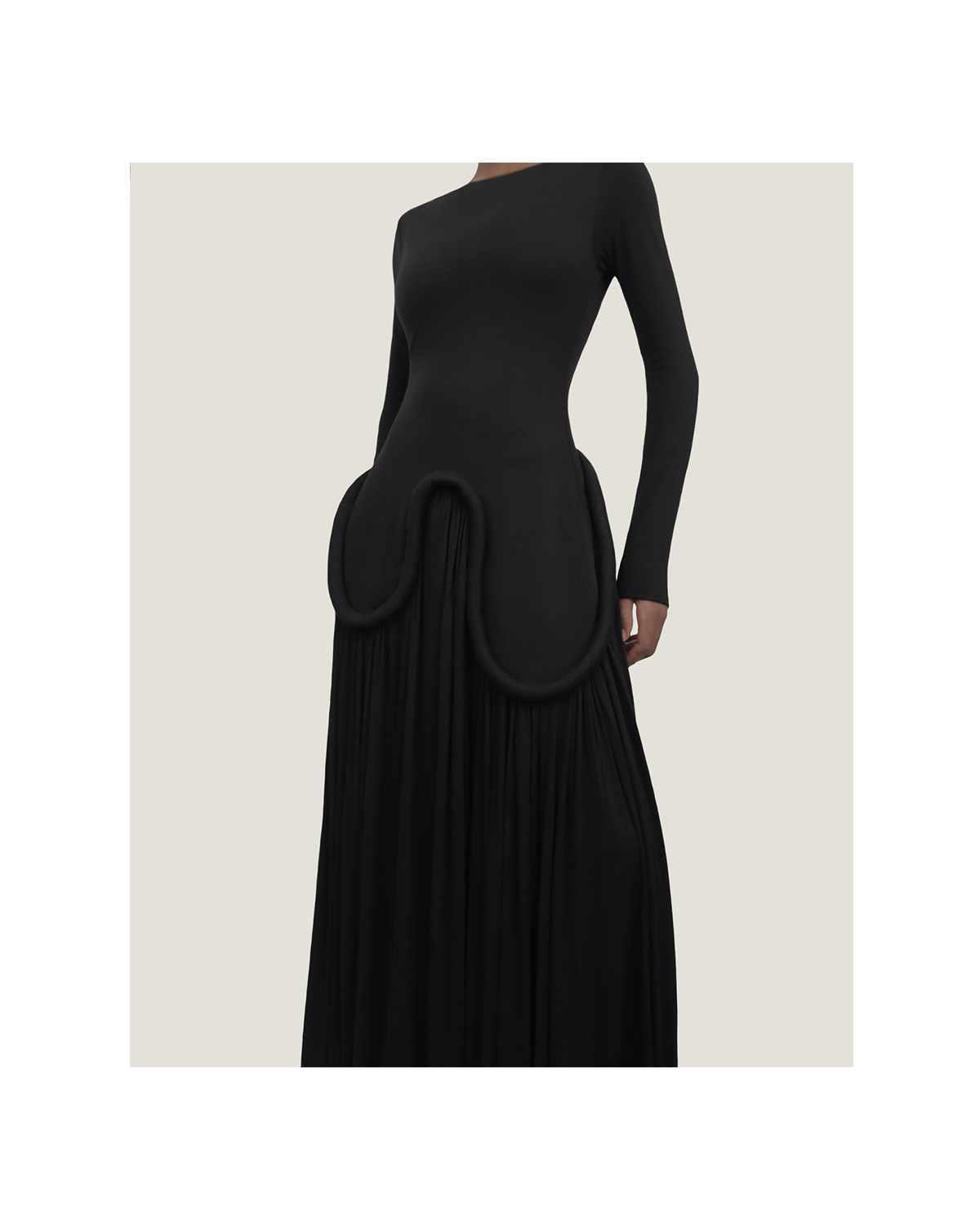 CONNADE_ECOM_25_DRESSES_CONTOUR_DRESS_02