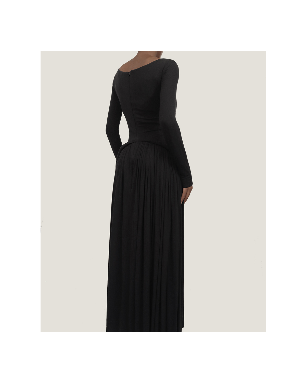 CONNADE_ECOM_25_DRESSES_CONTOUR_DRESS_03